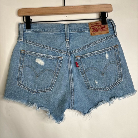 Levi’s 501® ORIGINAL FIT HIGH RISE WOMEN'S SHORTS size 25 - Picture 6 of 6